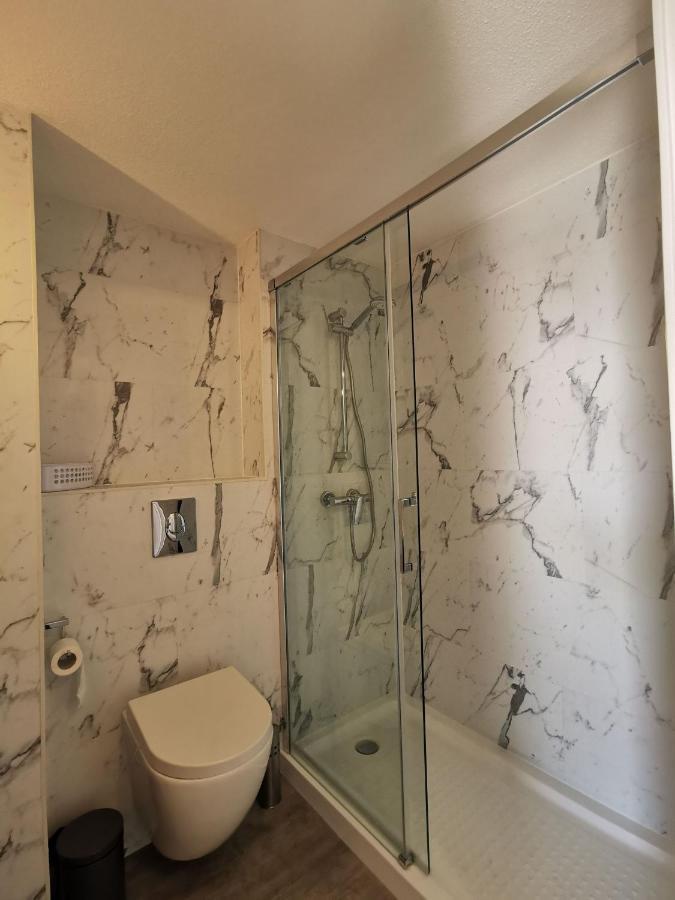 Saint Tropez City Loft Luaran gambar